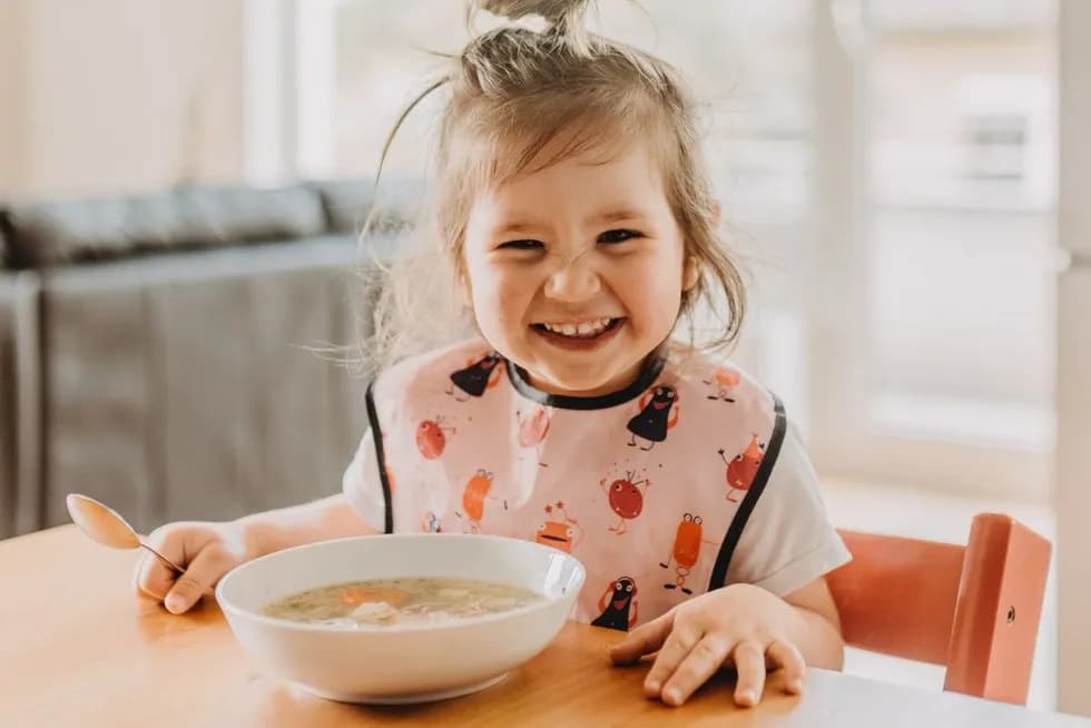 Smaczne i zdrowe zupy dla dzieci, które pokochają maluchy