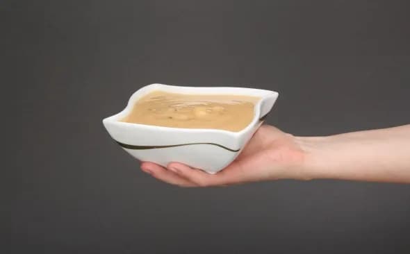 Ile kcal ma zupa jarzynowa z ziemniakami? Zaskakujące fakty o kaloriach