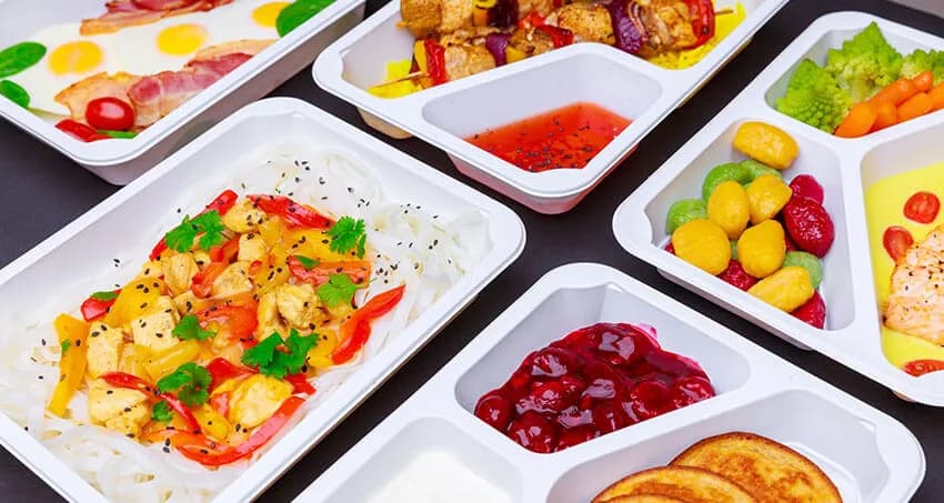 Ile kosztuje catering do domu? Sprawdź ceny i oferty dla Twojej imprezy