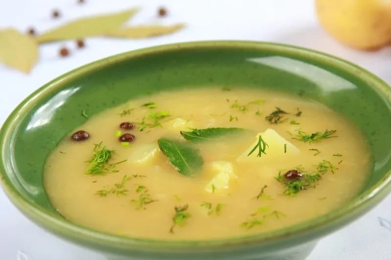 Jak ugotować zupę ziemniaczaną - prosty przepis na idealną zupę