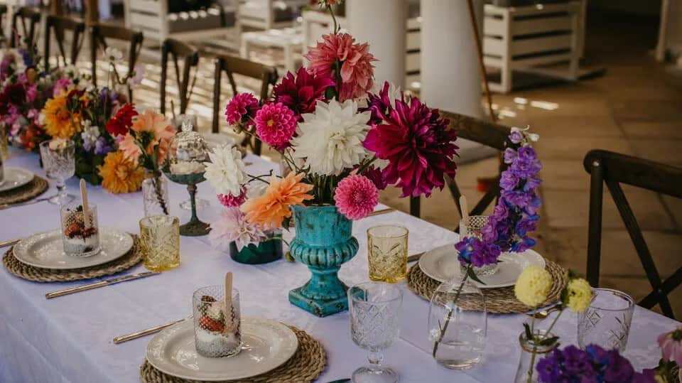 Ile kosztuje catering na 50 osób? Sprawdź, co wpływa na cenę